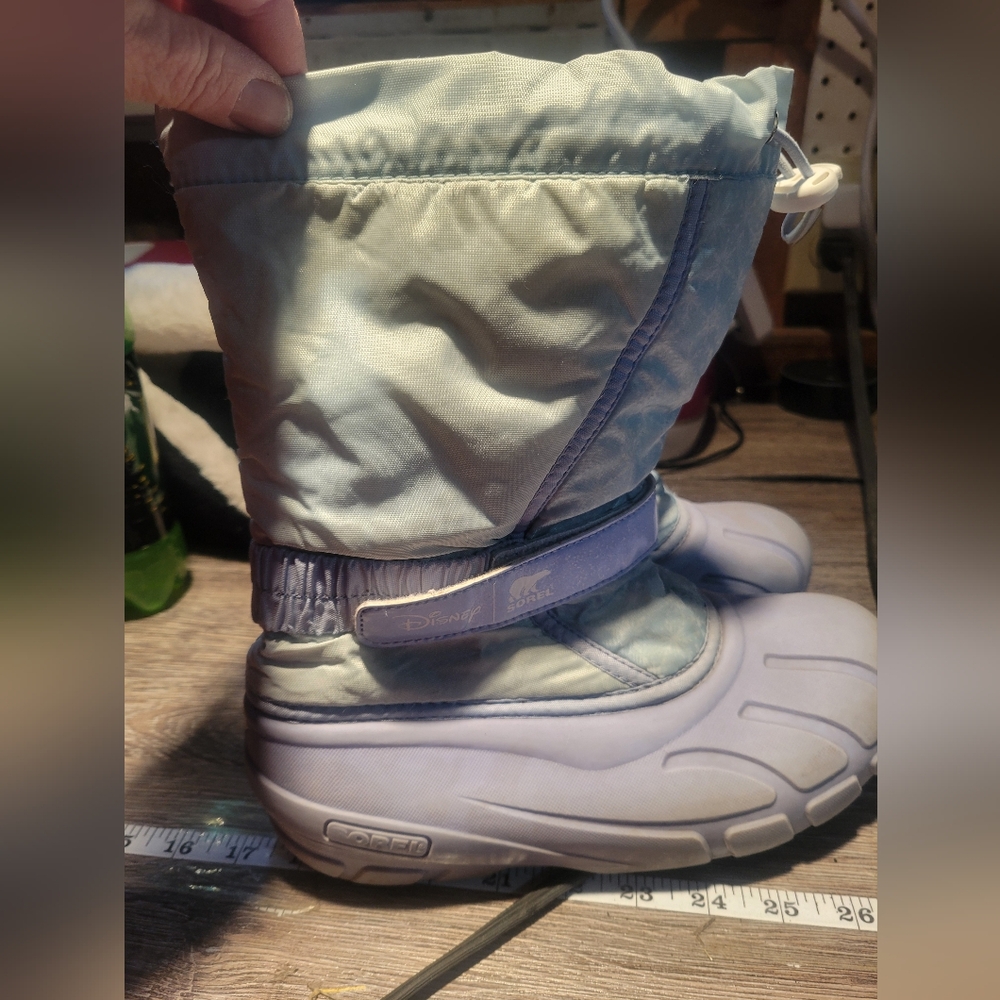 Sorel X Disney Kids Snow Boots - Light Gray and Blue Youth Size 5